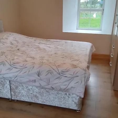 Boola * Browns Cross Roads