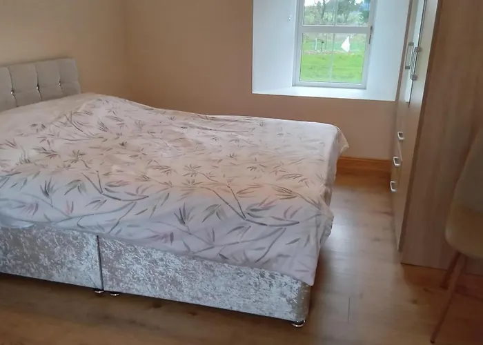 Boola * Browns Cross Roads